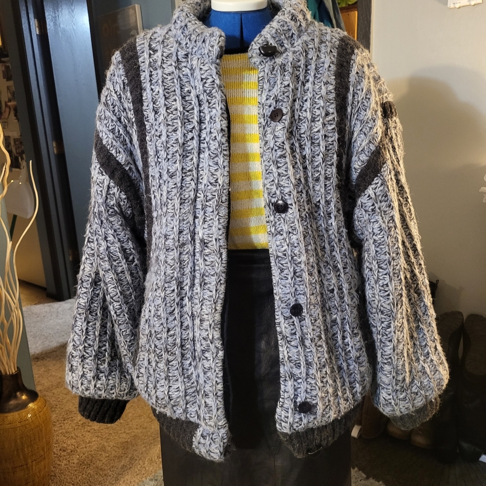 Outer-Scene Ltd Acrylic Nylon Mix Chunky & Cozy Lined Knit Puffer Winter Coat M